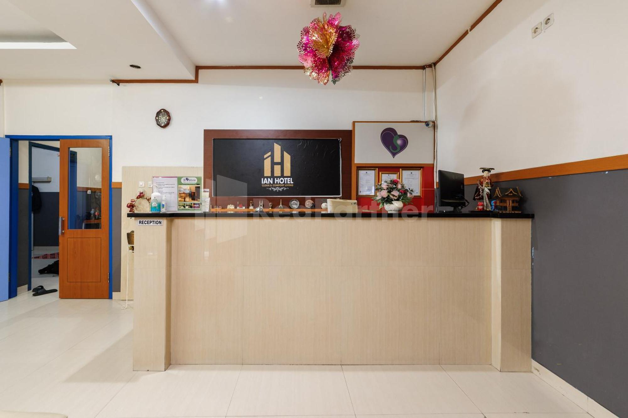 Ian Hotel Jaksa Mitra Reddoorz 자카르타 외부 사진