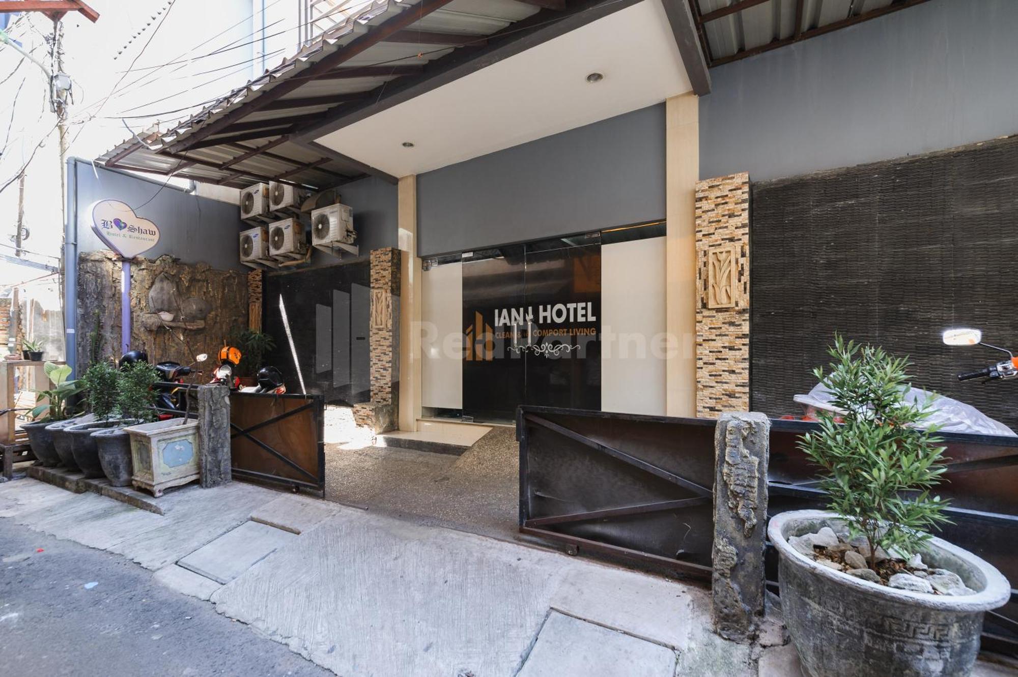 Ian Hotel Jaksa Mitra Reddoorz 자카르타 외부 사진